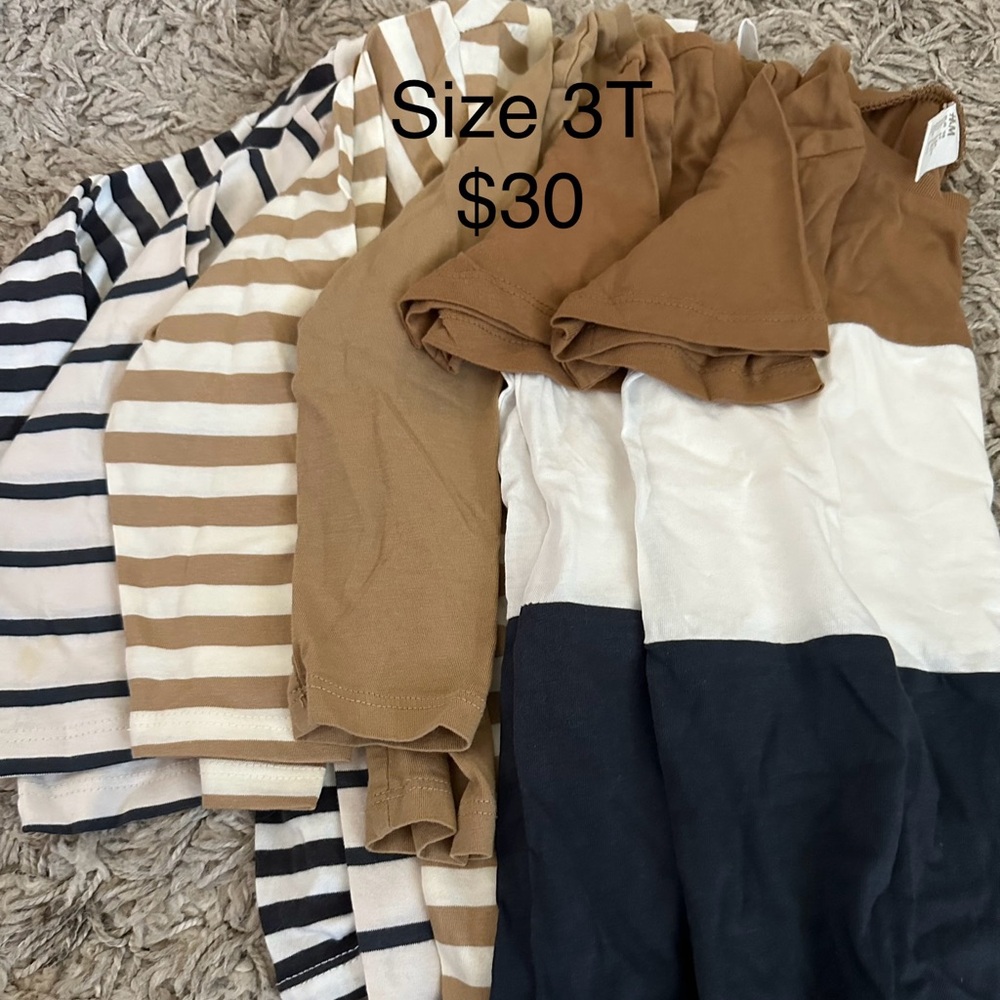 Lot of H&M boys shirts in 3T.